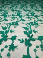 Dantela verde cu flori