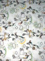 material pentru lenjerii de pat copii model unicorn pe role