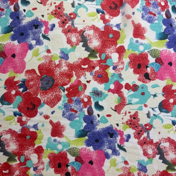 voal alb cu imprimeu floral multicolor